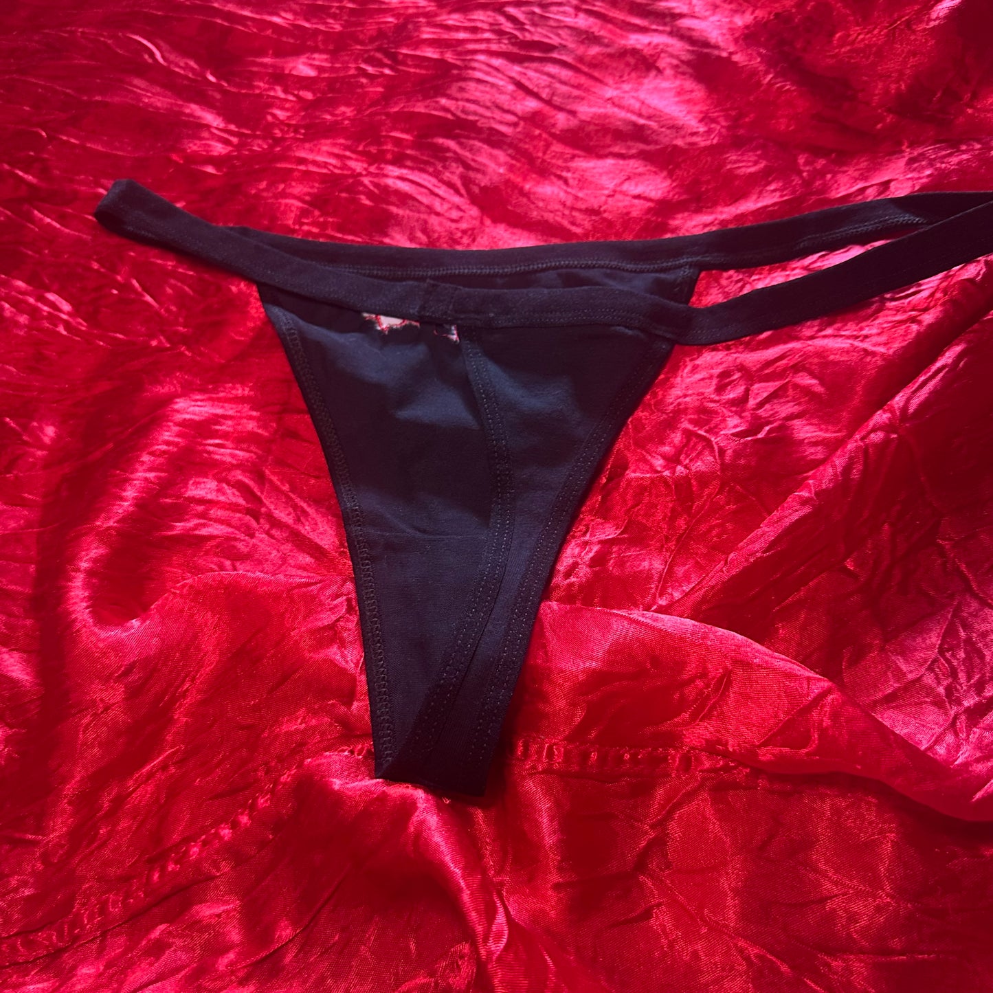 Philosopher Thong (XL) black/red