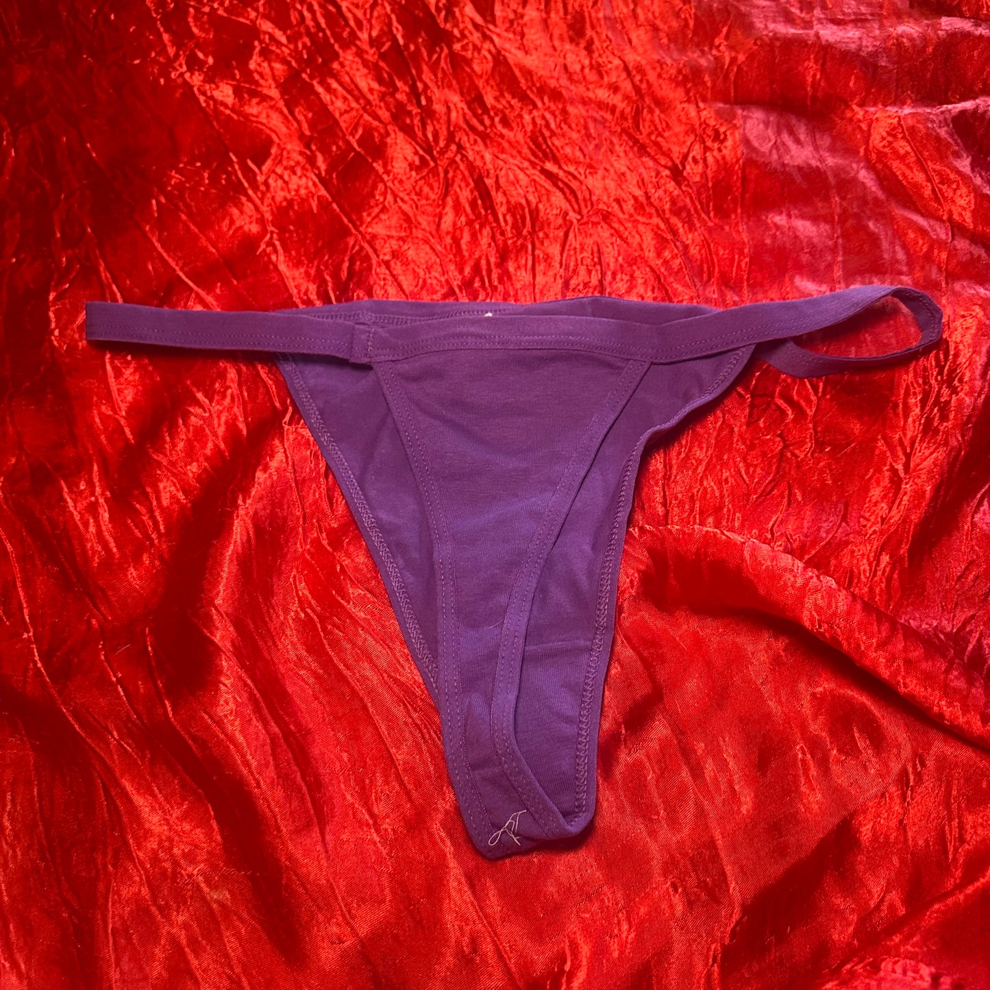Worship Me Thong (M) purple/white