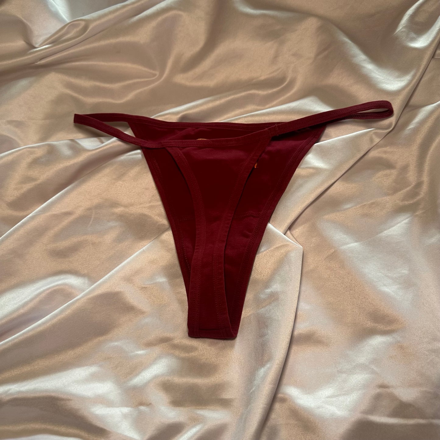 Soup Slut Thong (M) maroon/orange