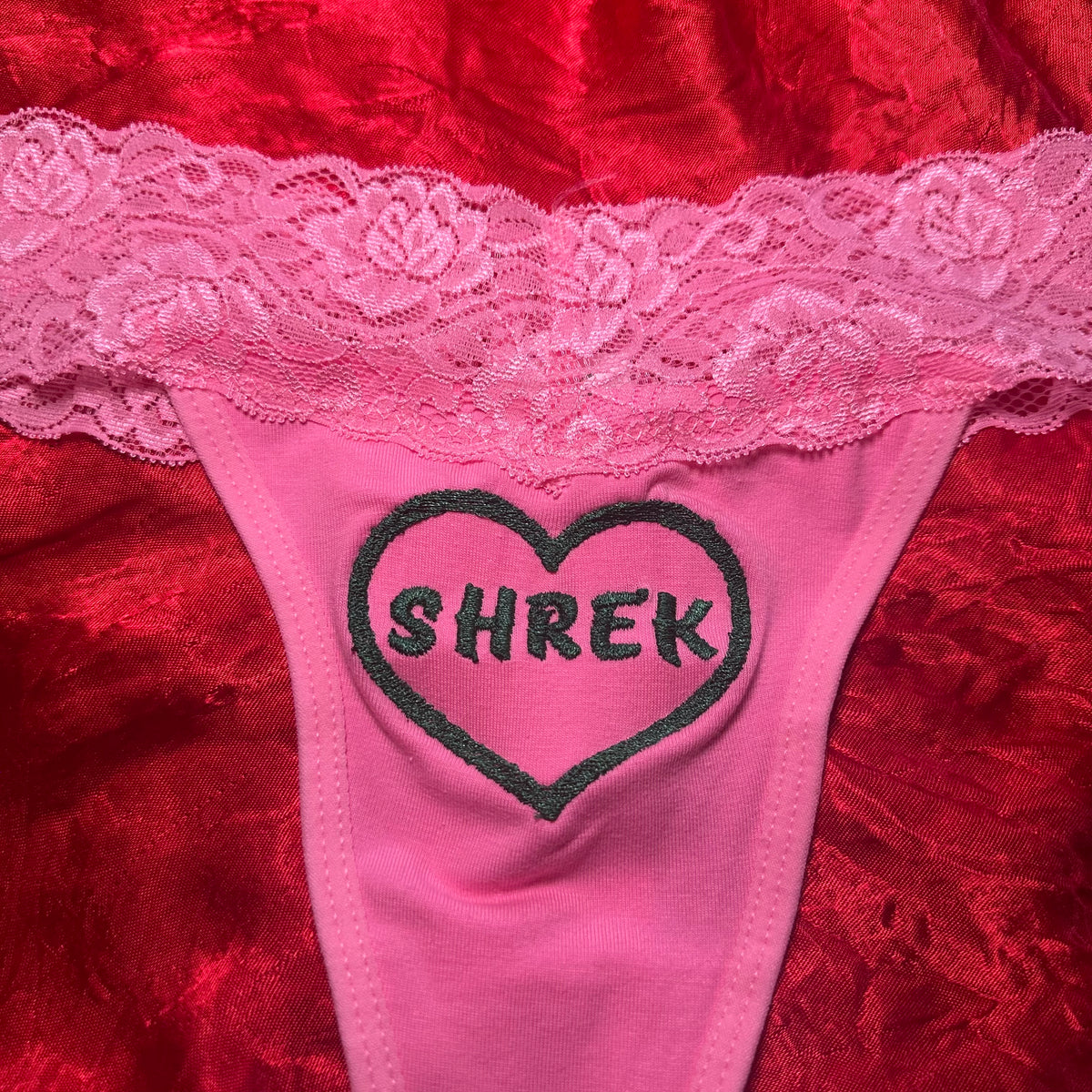 Shrek Lace Thong (M) pink/green