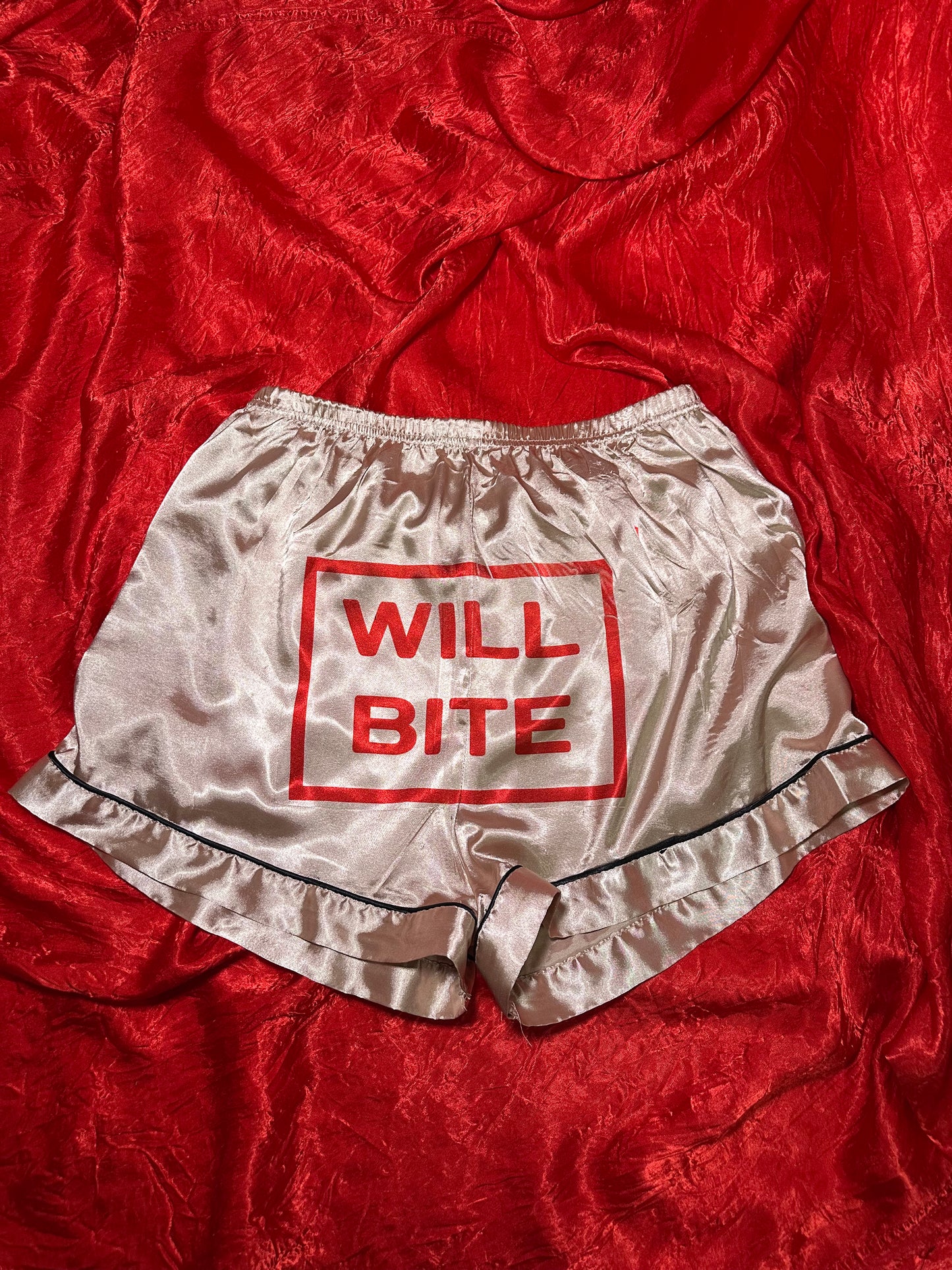 Will Bite Shorts (L)