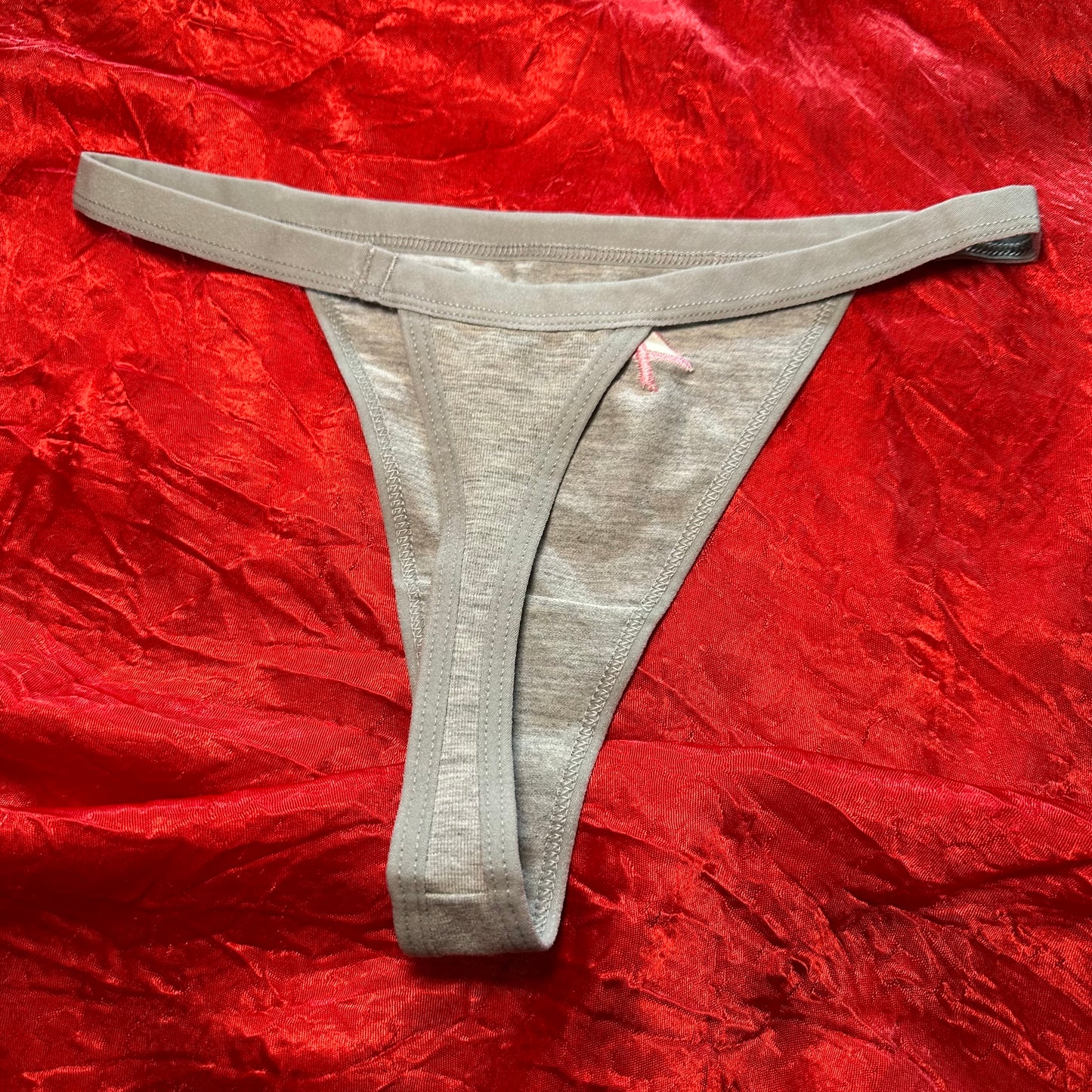444 Angel Thong (XS) grey/pink