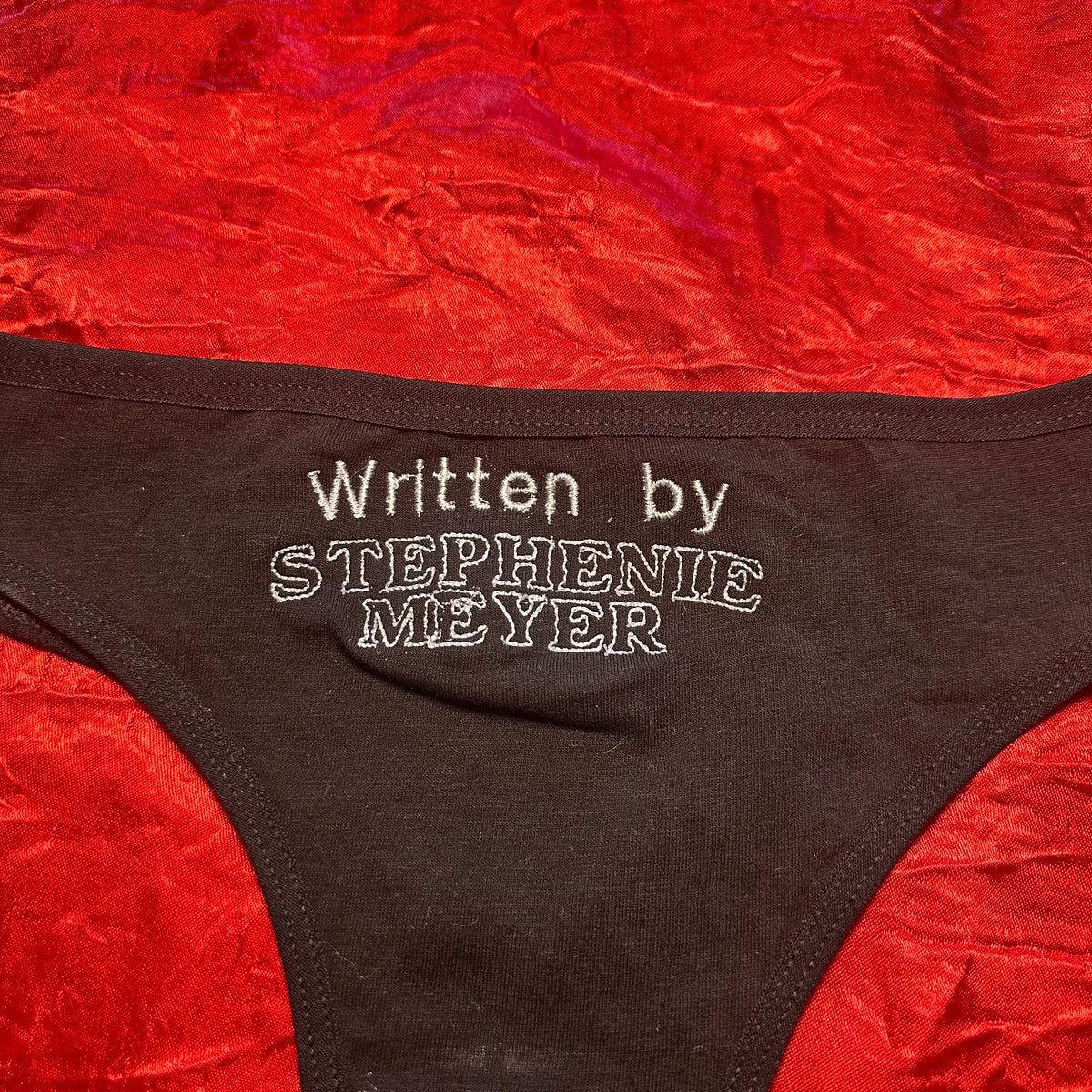 Stephenie Meyer Pantie Thong (L) black/white