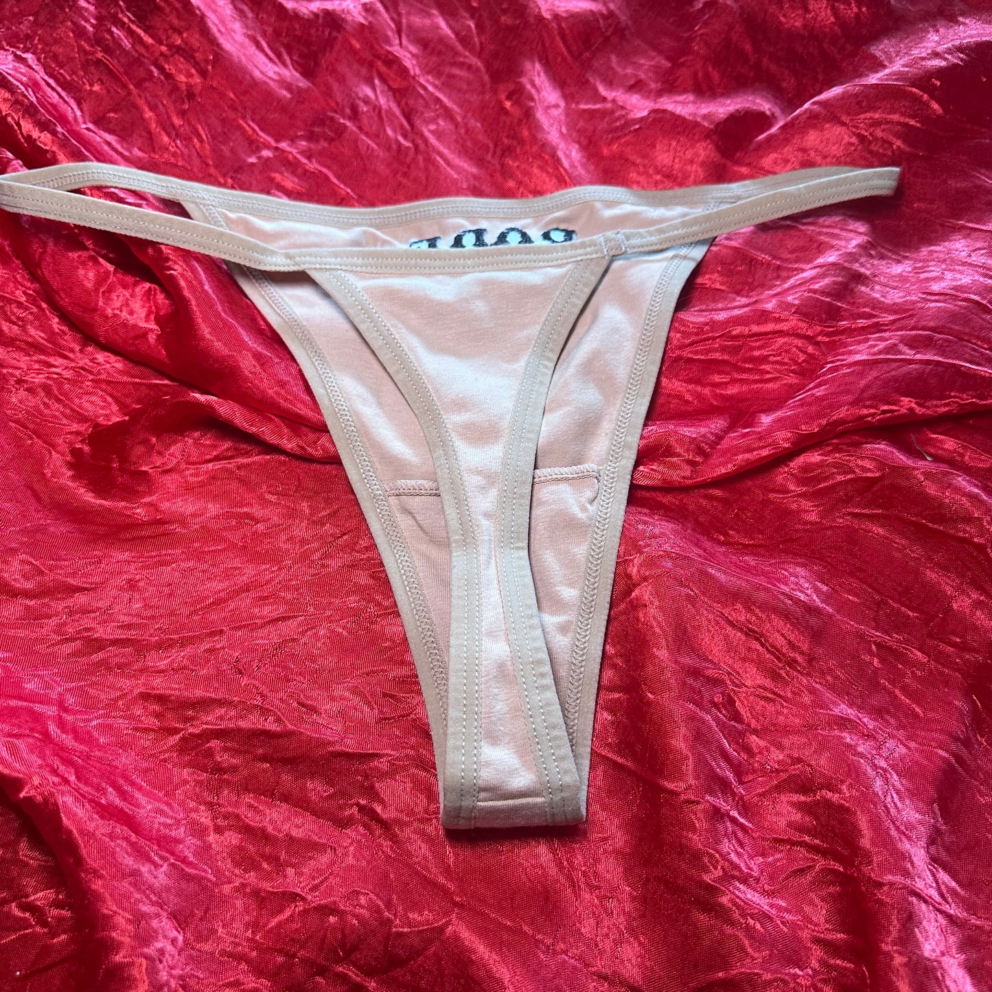 Rodeo Clown Thong (M) beige/black