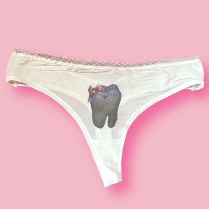 Tooth Bow Thong (XXL)