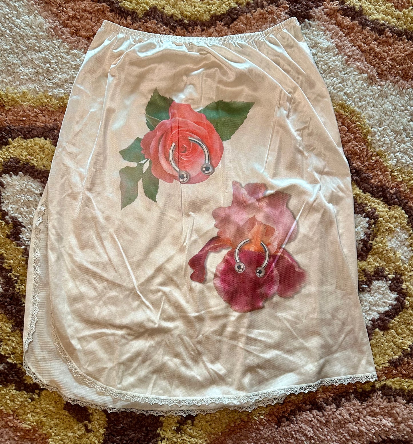 Pierced Flowers Slip Skirt (M)