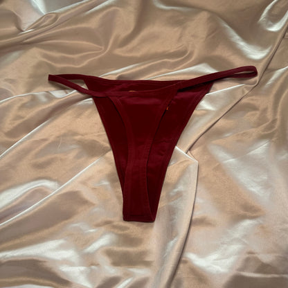 Soup Slut Thong (M) maroon/orange