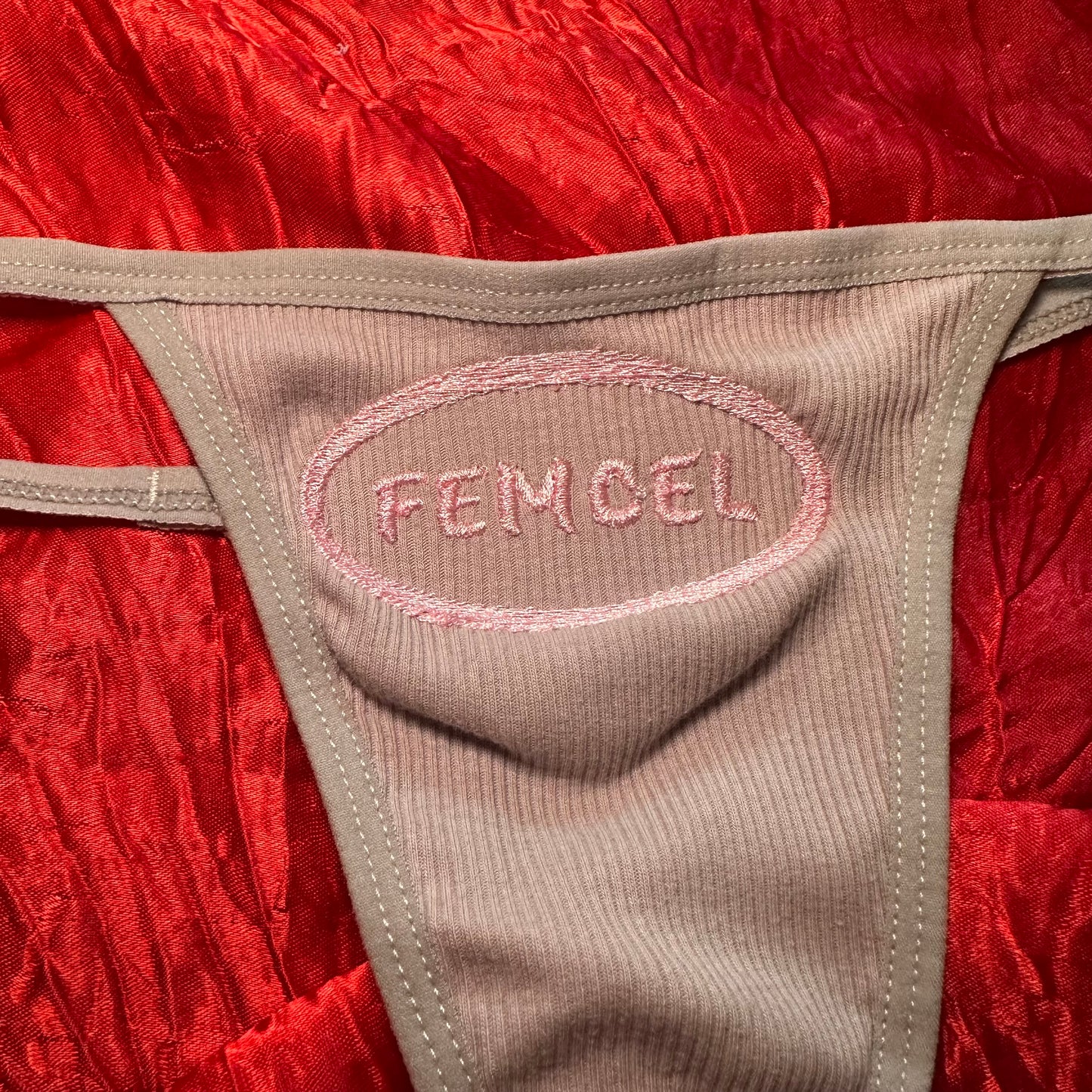 Femcel Thong (S) grey/pink