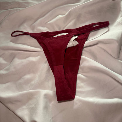 Tunnel of Love Thong (M) maroon/white