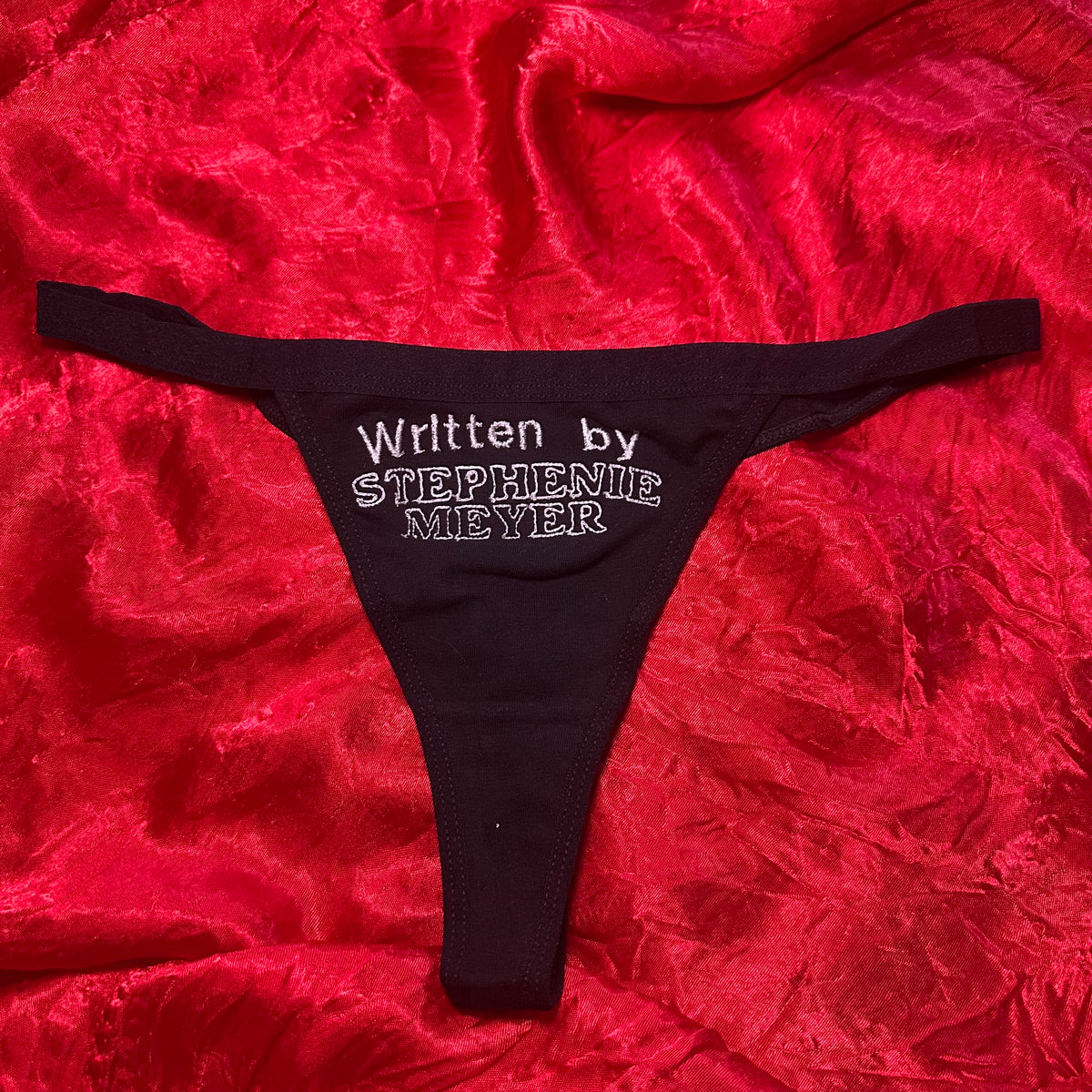 Stephenie Meyer Thong (M) black/white