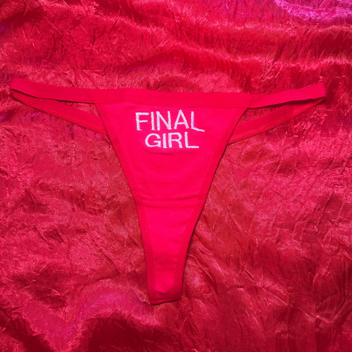 Final Girl Thong (M) red/white