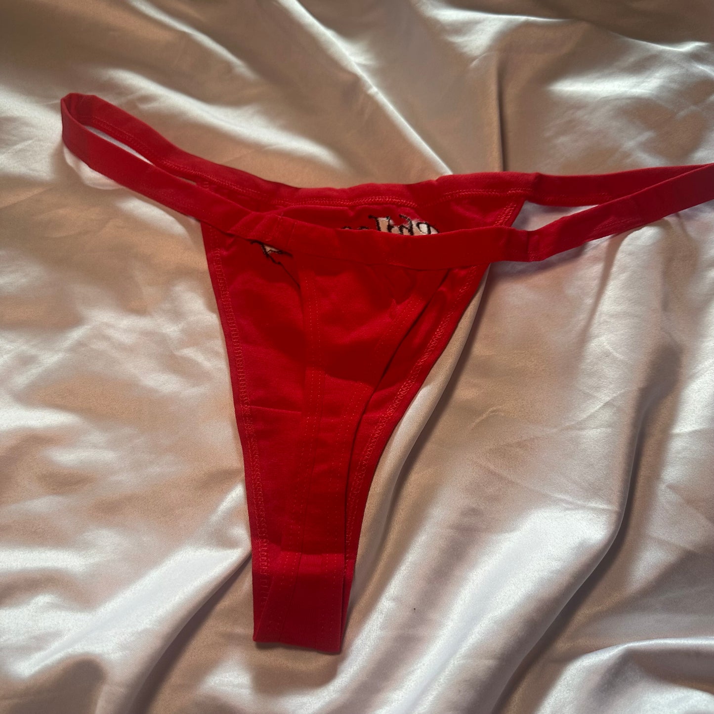 Philosopher Thong (XL) red/black