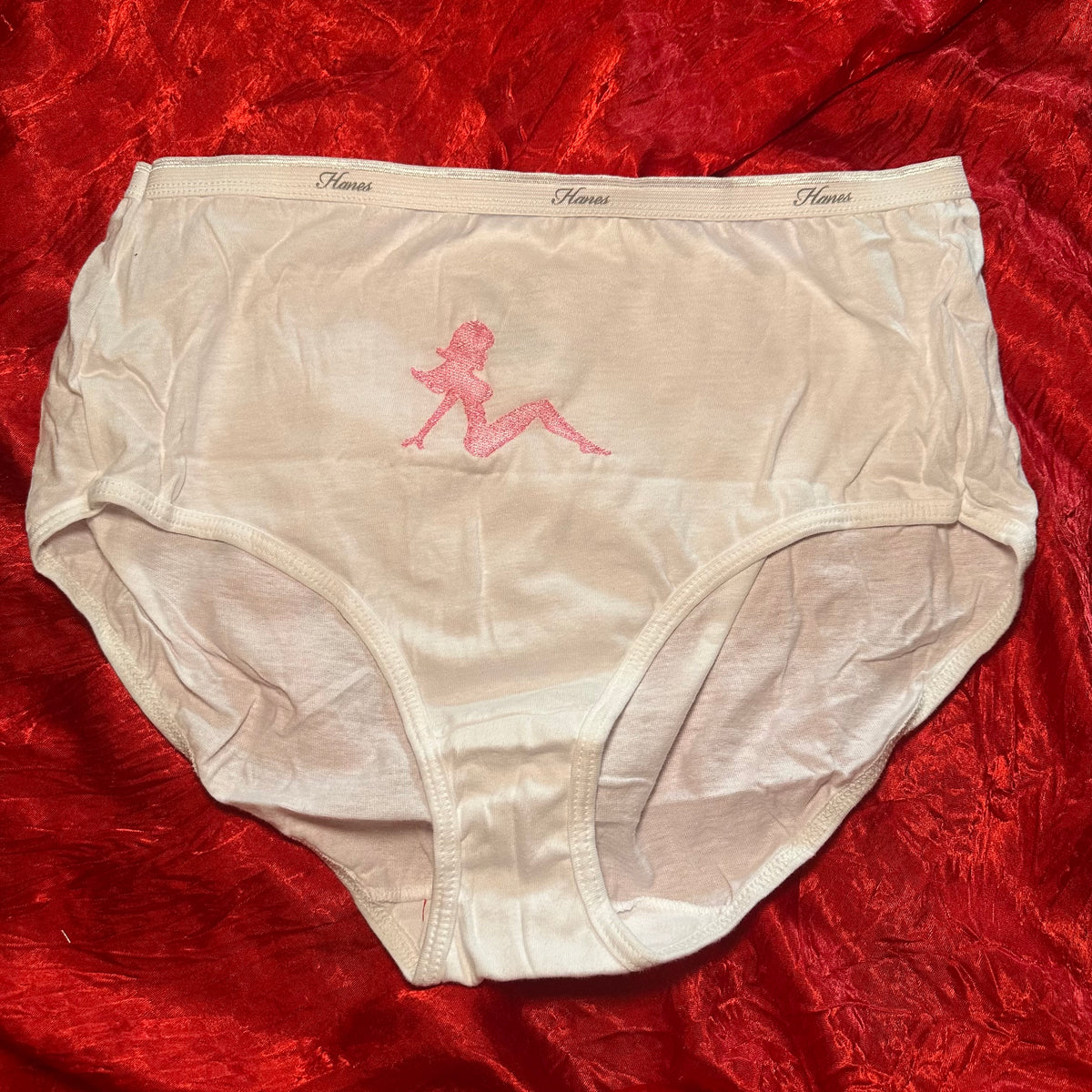 Mudflap Girl Briefs (XL) white/pink