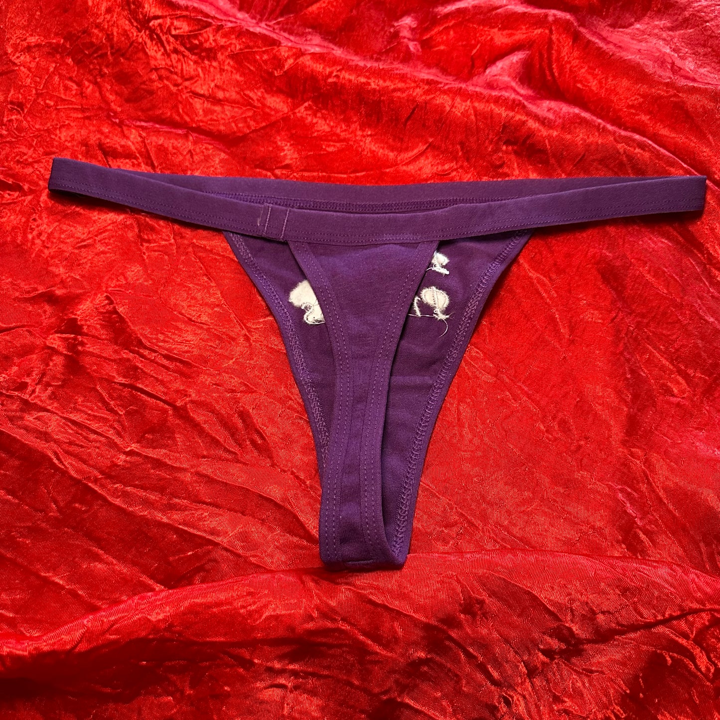The People’s Princess Thong (S) purple/white