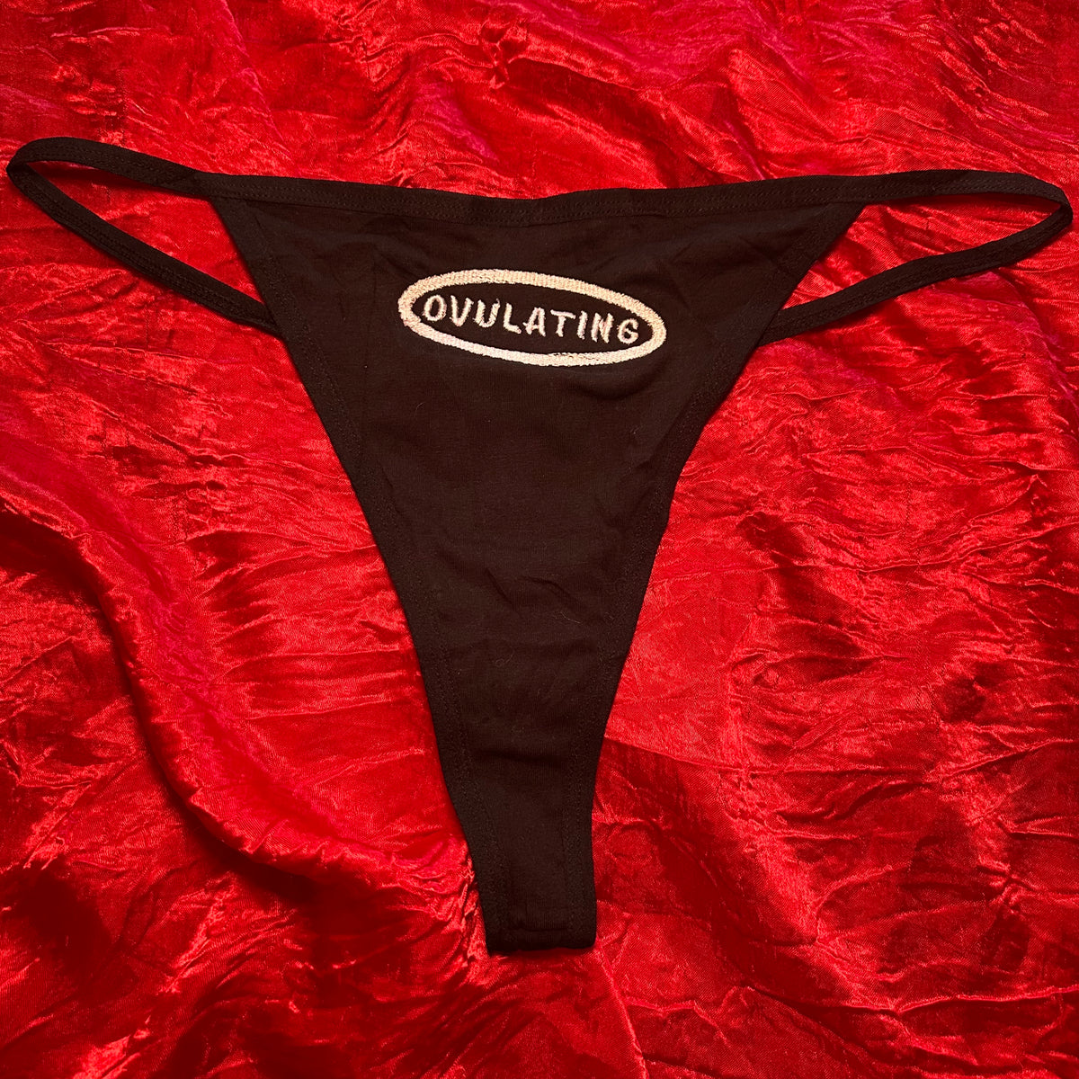 Ovulating Thong (XL) black/white