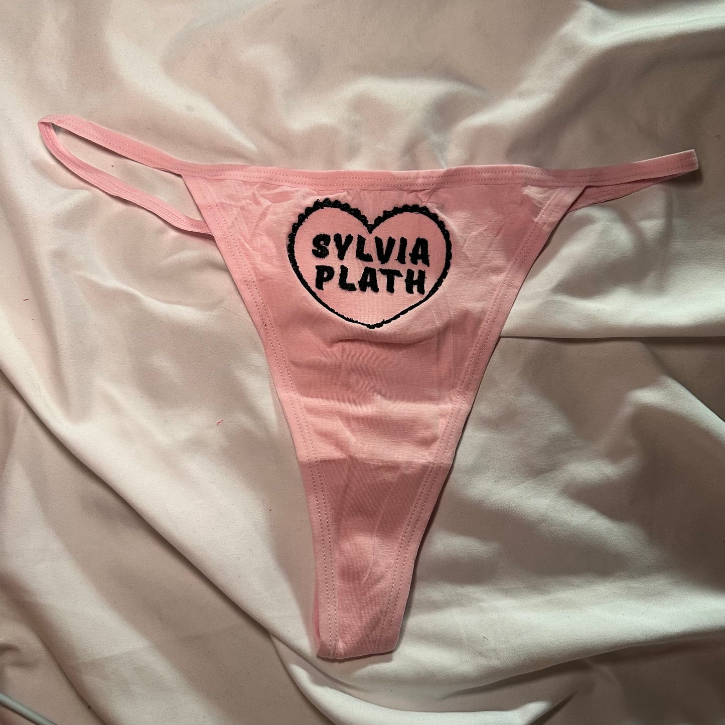 Sylvia Plath Thong (L) pink/black