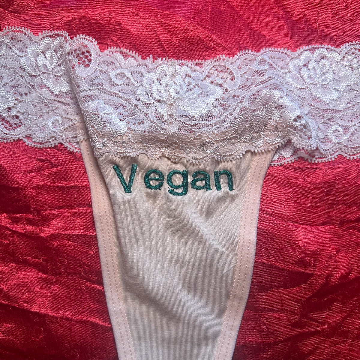 Vegan Lace Thong (S) beige/green