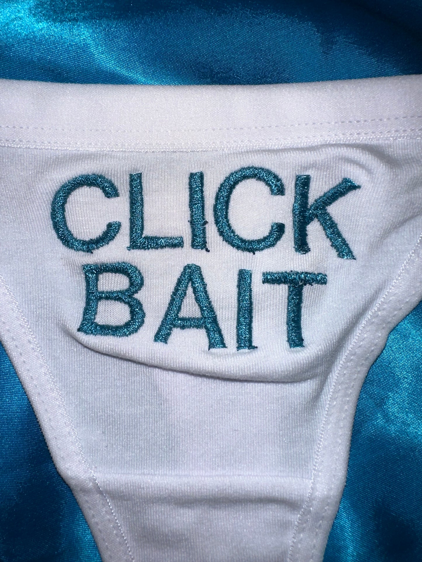 Click Bait Thong