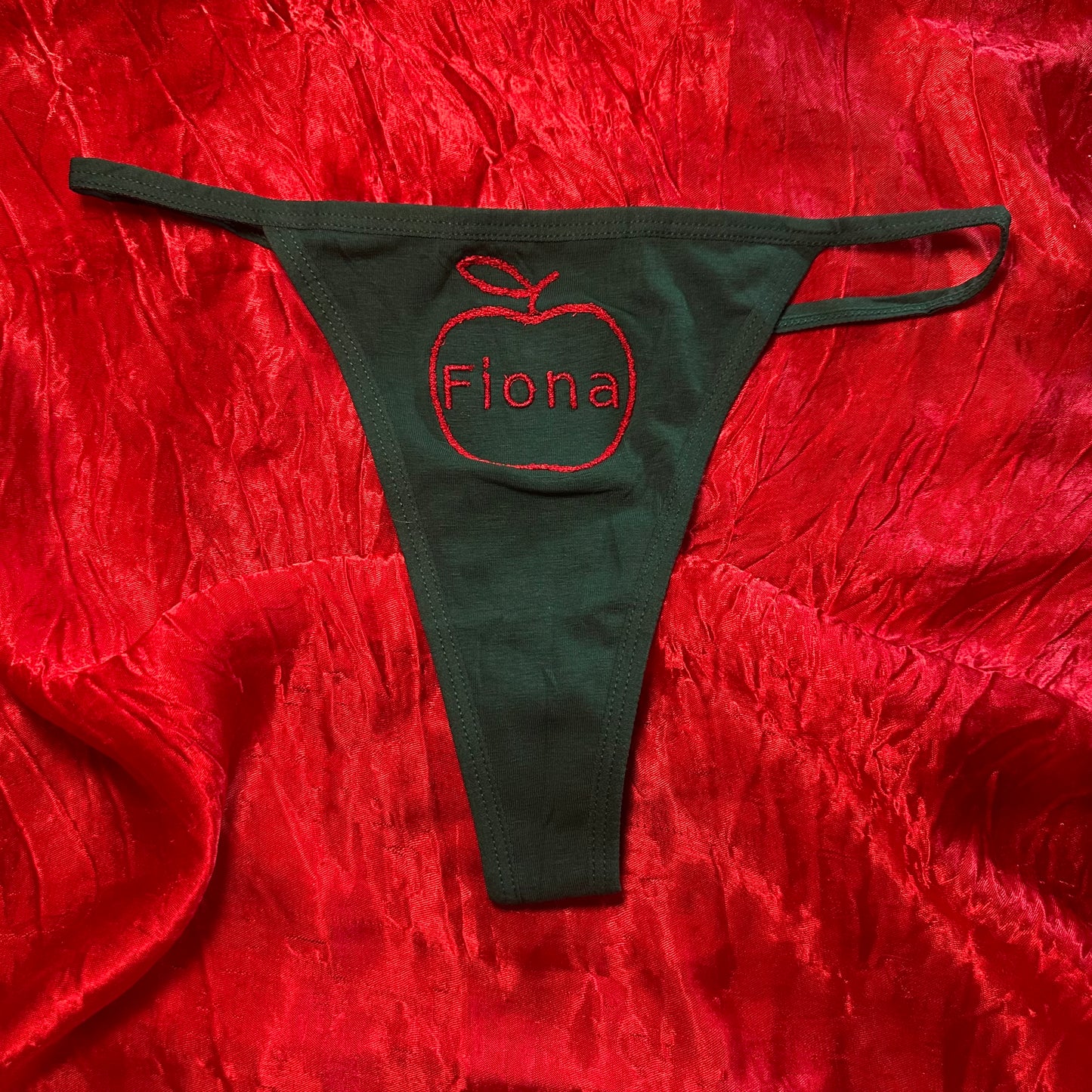 Fiona Apple Thong (S) green/red