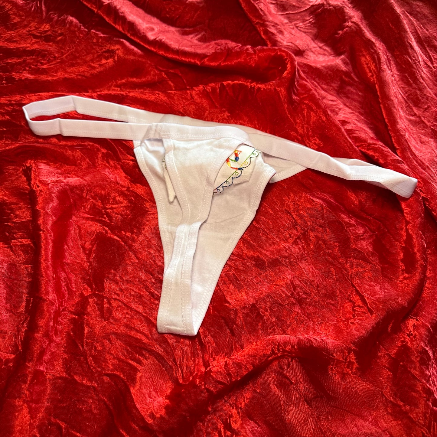 Yaoi Thong (XL) white/rainbow