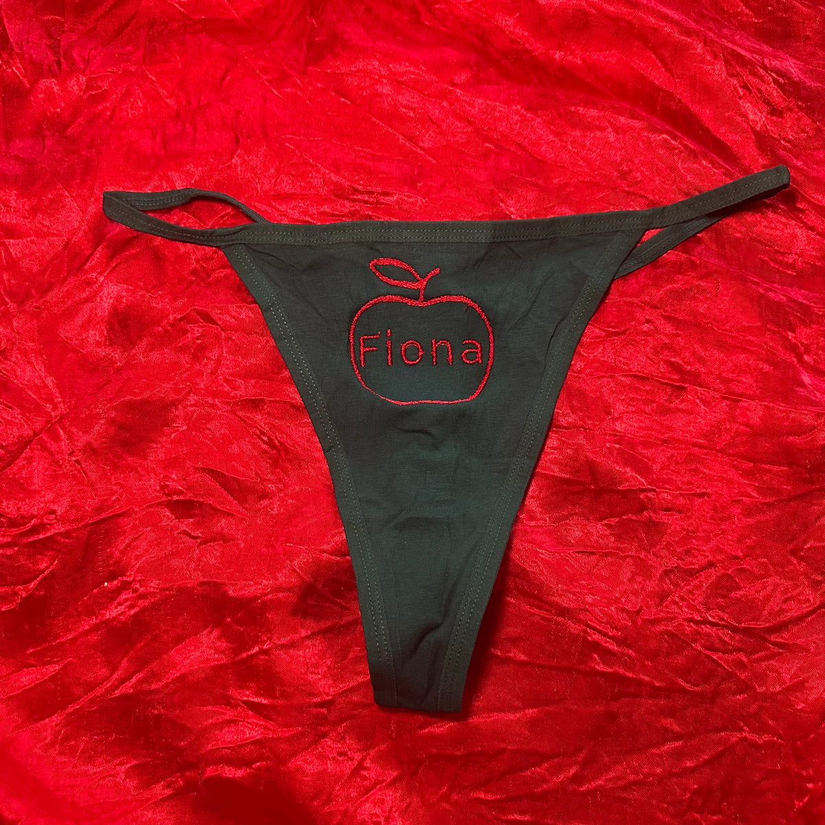 Fiona Apple Thong (M) green/red