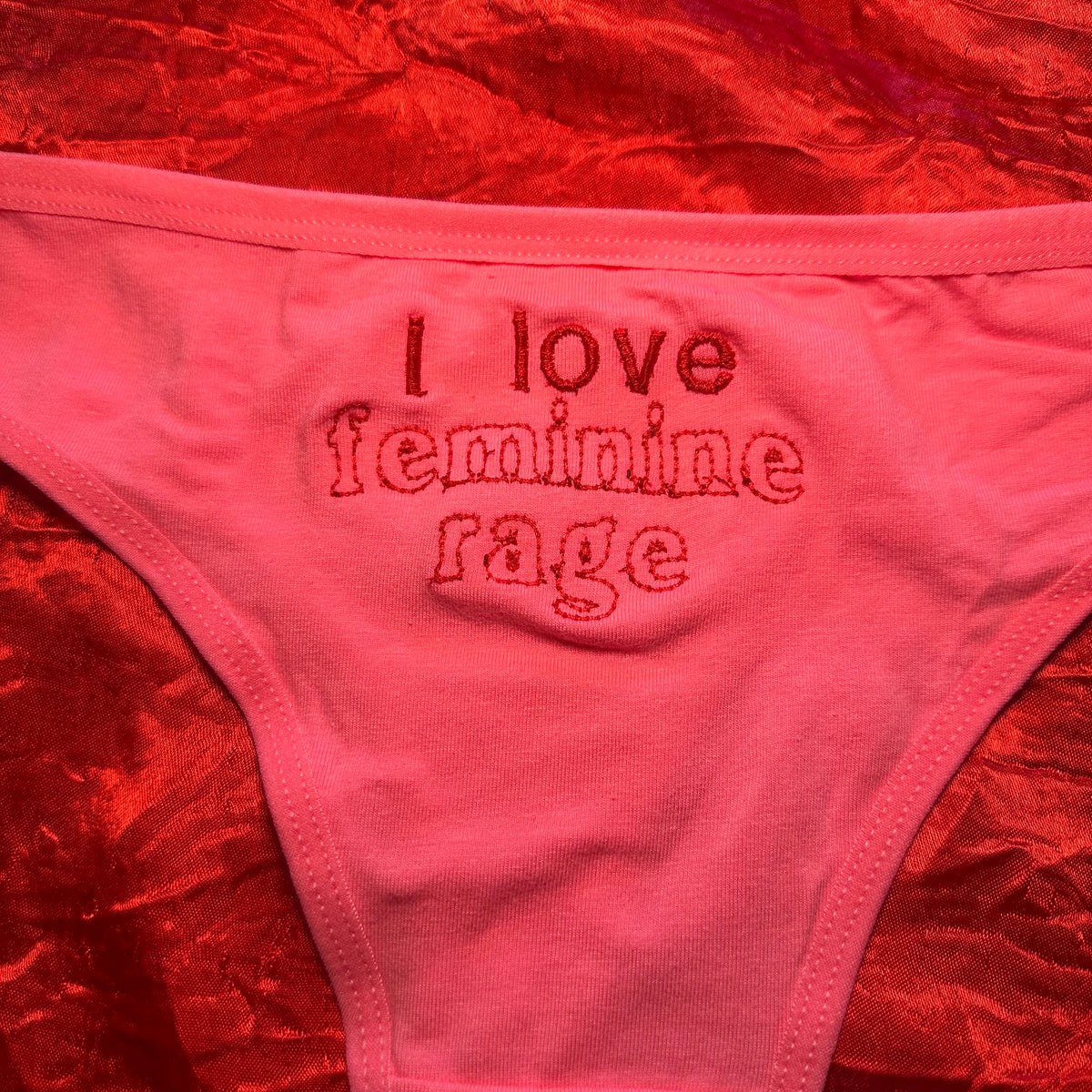 Feminine Rage Pantie Thong (L) pink/red