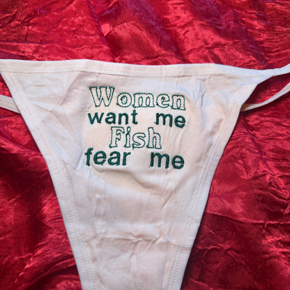 Women Want Me Fish Thong (XL) beige/green