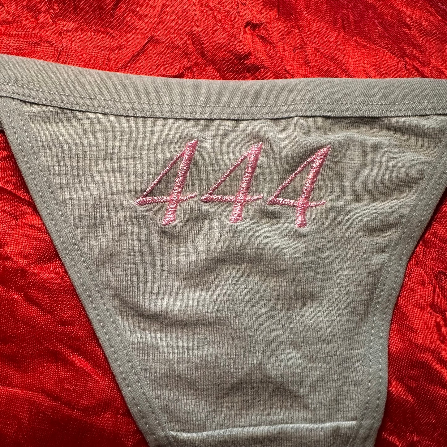 444 Angel Thong (XS) grey/pink