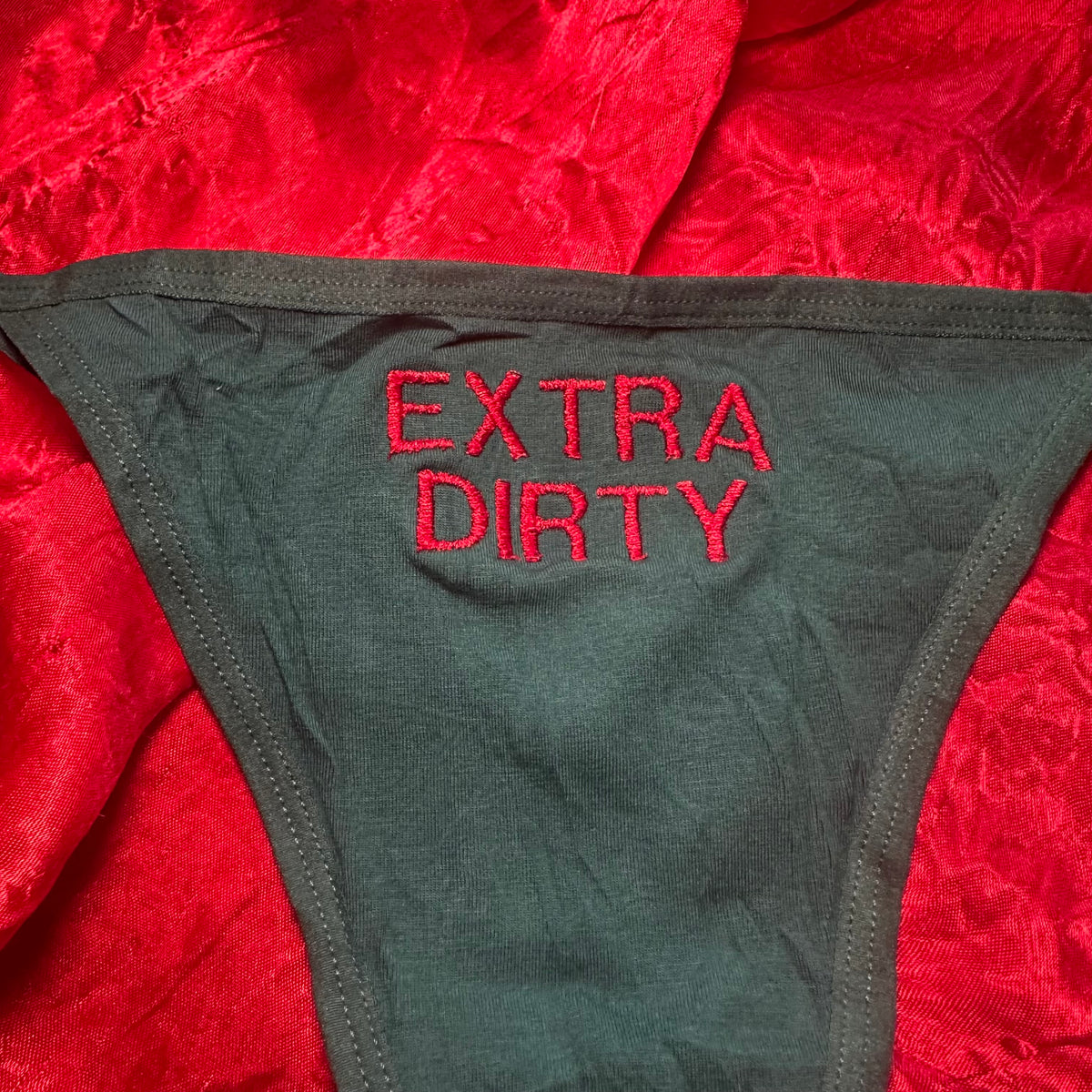Extra Dirty Thong (XL) green/red