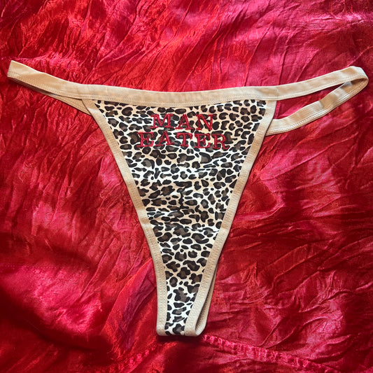 Man Eater Thong (XL) leopard/red