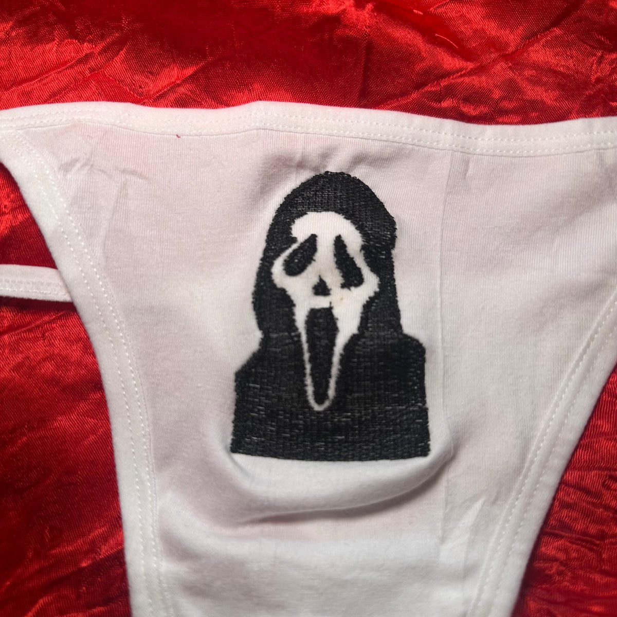 Ghostface Thong (L) white/black