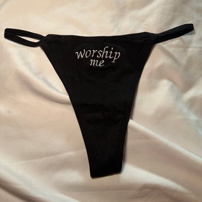 Worship Me Thong (S) black/white